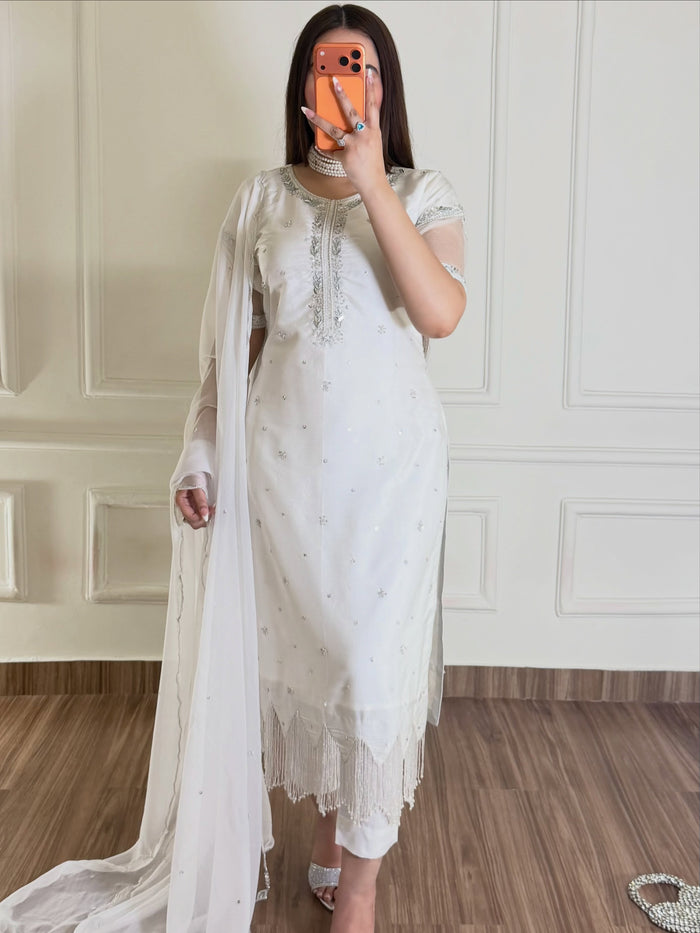 DRESS CODE: NOOR E SAHAR✨